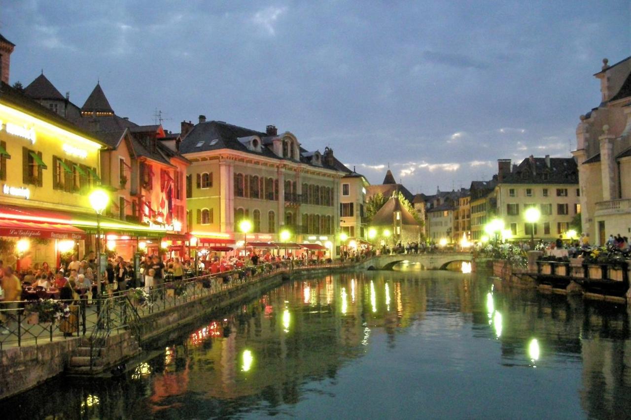 Le Family Lodge 2 Chambres 4 Personnes Classe 3 Etoiles Annecy Ngoại thất bức ảnh