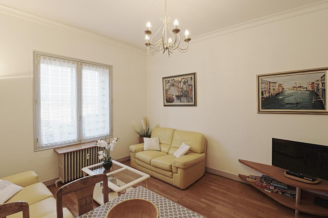Le Family Lodge 2 Chambres 4 Personnes Classe 3 Etoiles Annecy Ngoại thất bức ảnh